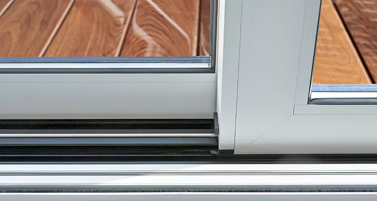 Patio Doors Leaking Water Issue Repair Services in Palm Harbor, FL