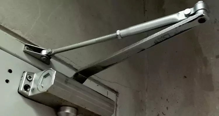 Door Closer Oil Leak Repair in Palm Harbor, FL