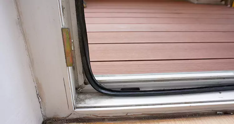 Repair Patio Doors Leaking at Bottom in Palm Harbor, FL
