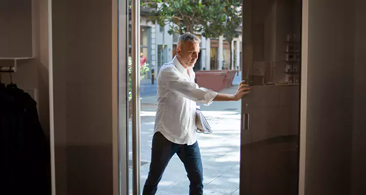 Track Cleaning and Repair for Stuck Doors in Palm Harbor, FL