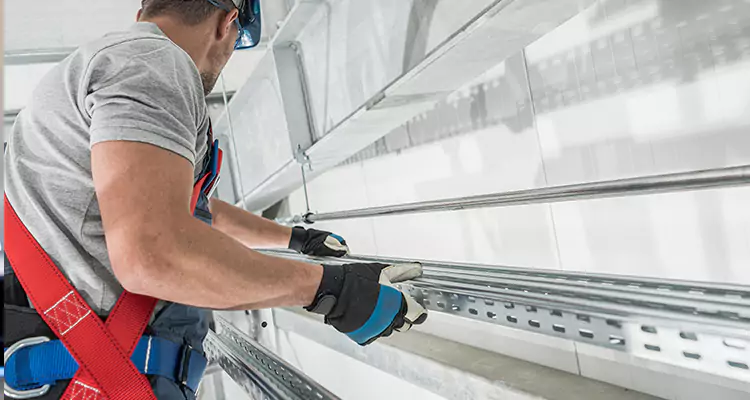 Glass Balcony Railing Replacement in Palm Harbor, FL